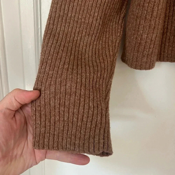 Old Navy Ribbed Knit Sweater | Square Neckline | Brown Long Sleeve Top | Size XL - Picture 3 of 7